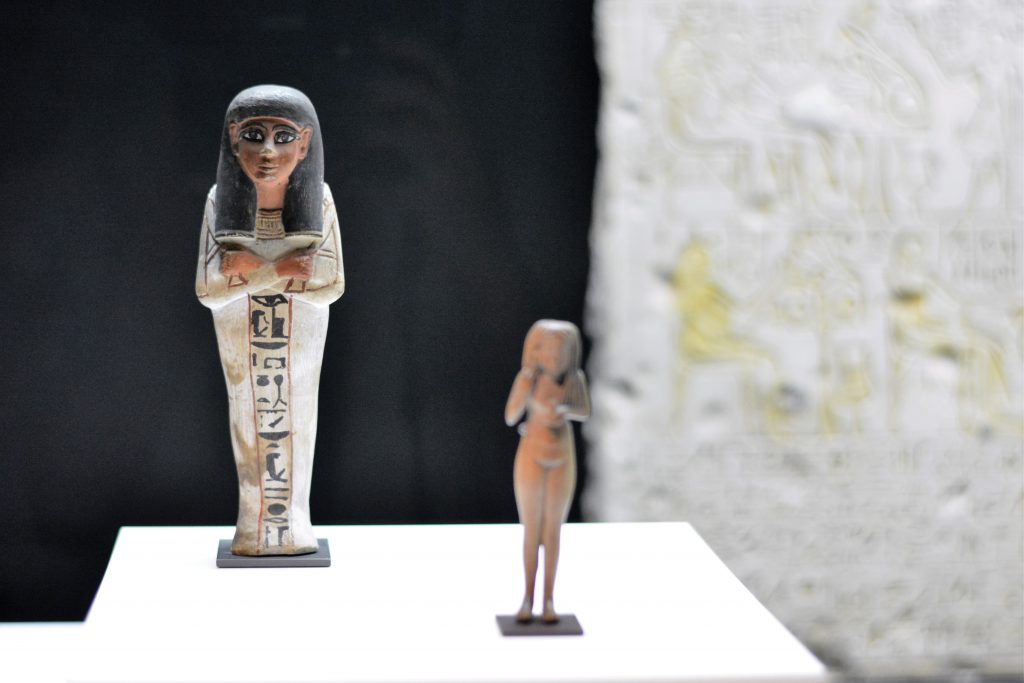 公元前1550-1069年，新王國時期的古埃及文物。