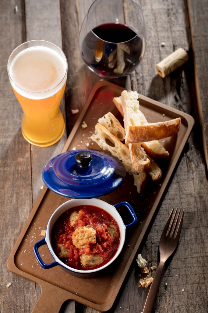 starbucks-baked-meatballs-in-garlic-tomato-sauce