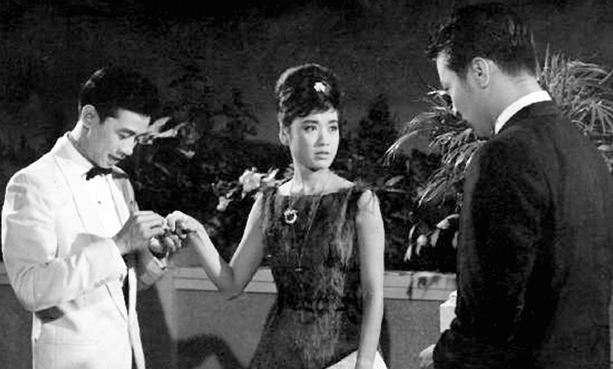 1963年的《含淚的玫瑰》是楚原自組公司的文藝頭炮。從此，就有了「玫瑰」電影。