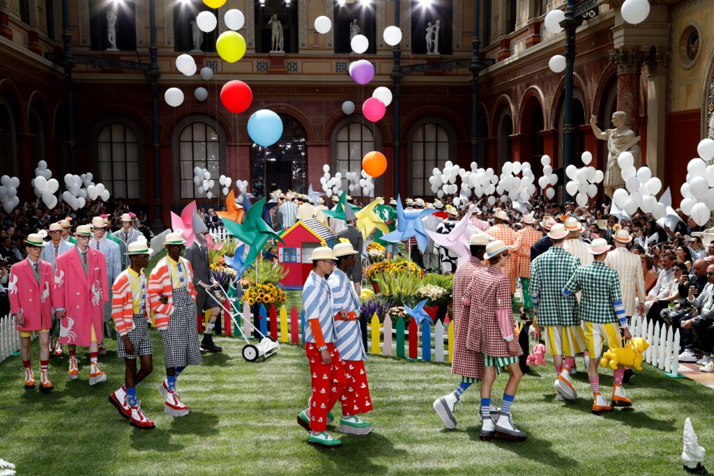 Model present creations by Thom Browne, during the Men's Spring/Summer 2019 fashion show on June 23, 2018 in Paris. (Photo by FRANCOIS GUILLOT / AFP)