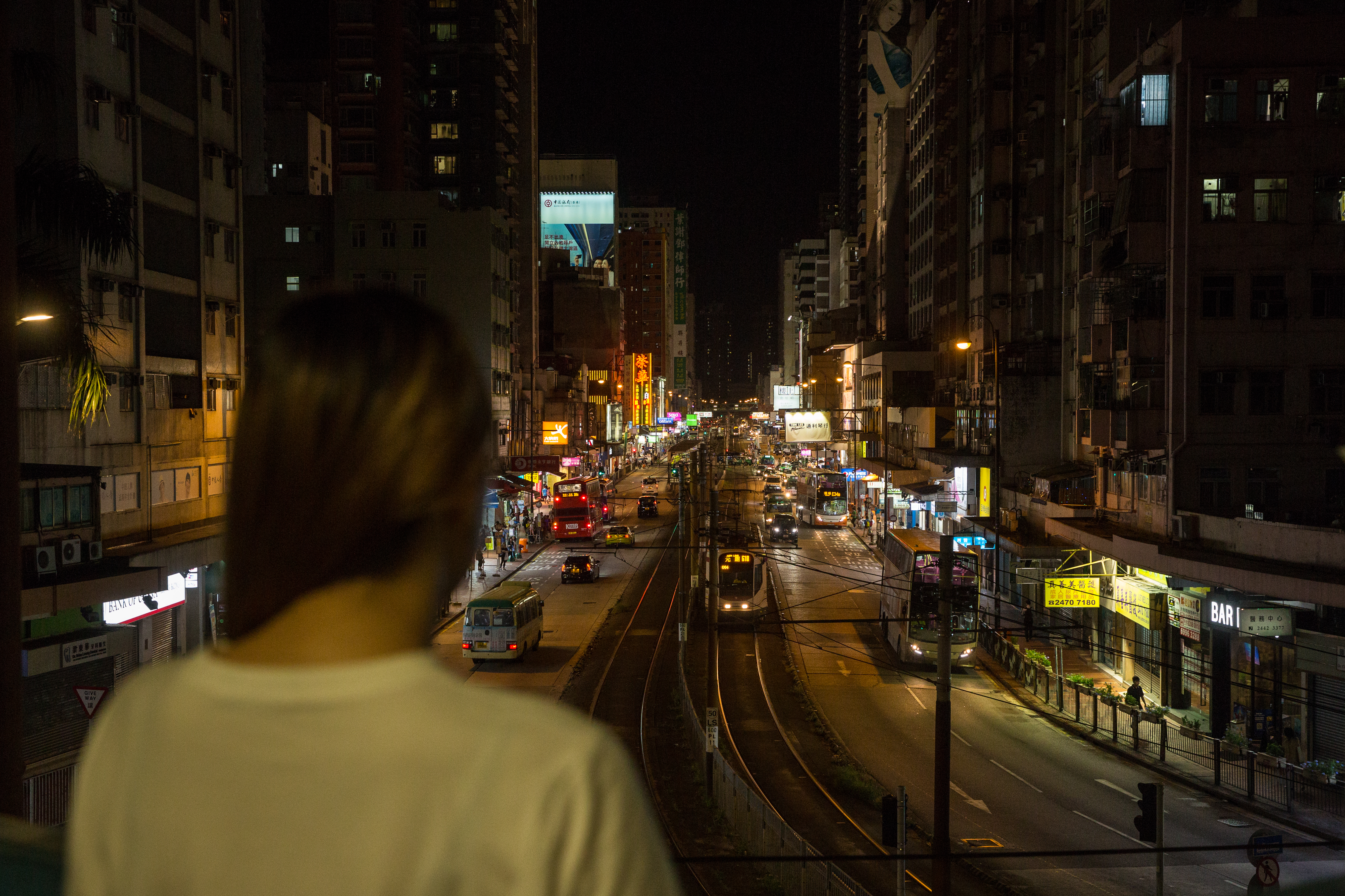 小時候，阿音總是無拘無促地在元朗遊走。