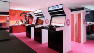 Chanel的「Coco Game Centre」，將pop-up store化身機舖