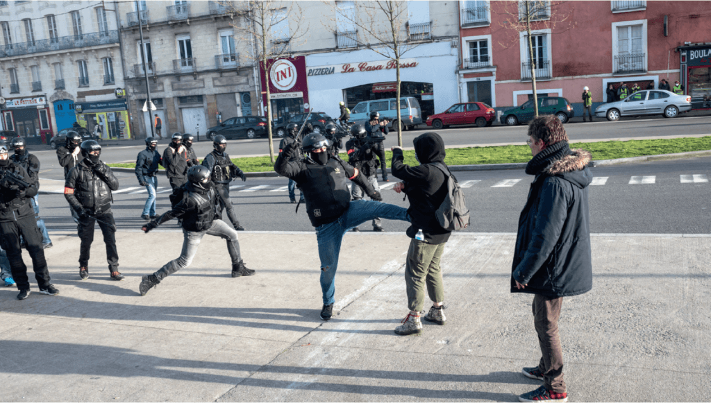 警暴問題在法國備受關注（圖片：法新社）