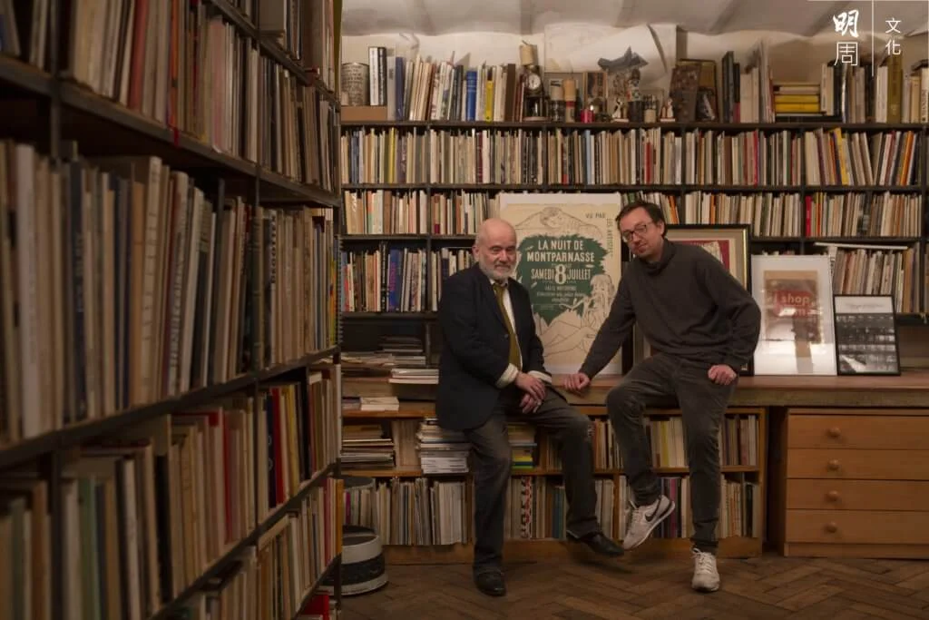 Florian de Vaulchier（左）和Felix de Vaulchier（右）兩父子共同經營書店，見證蒙帕納斯變遷。