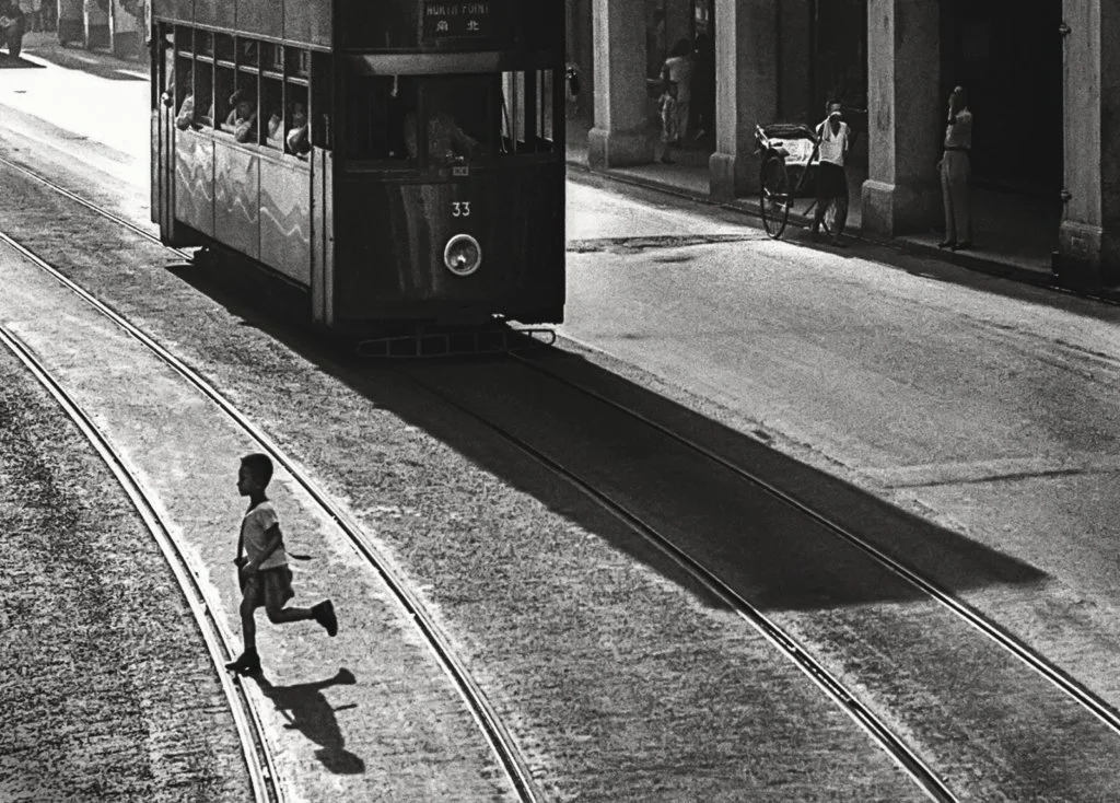 Fan Ho 何藩, Don't Look Back（向前看） Hong Kong 50-60's, Courtesy of Blue Lotus Gallery
