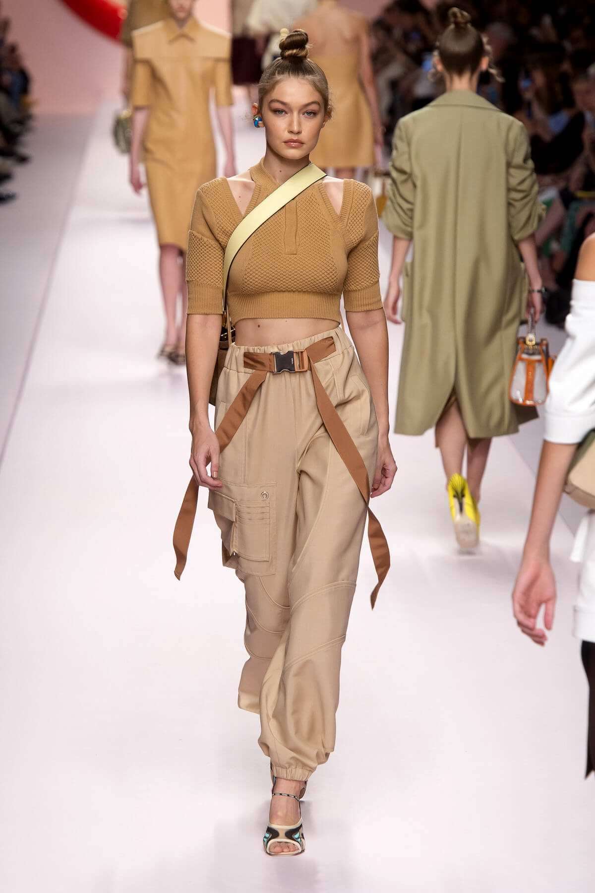 gigi-hadid-walks-the-runway-for-fendi-fashion-show-summer-spring-2019-during-milan-fashion-week-in-milan-italy-200918_3