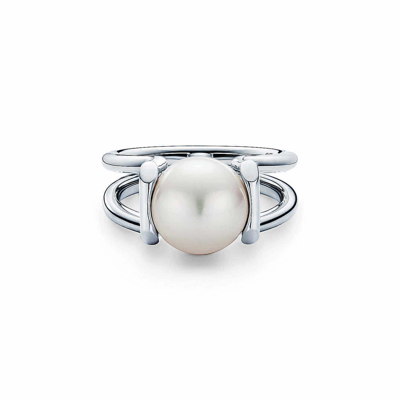 TIFFANY HARDWEAR SILVER RING WITH PEARL $5,150