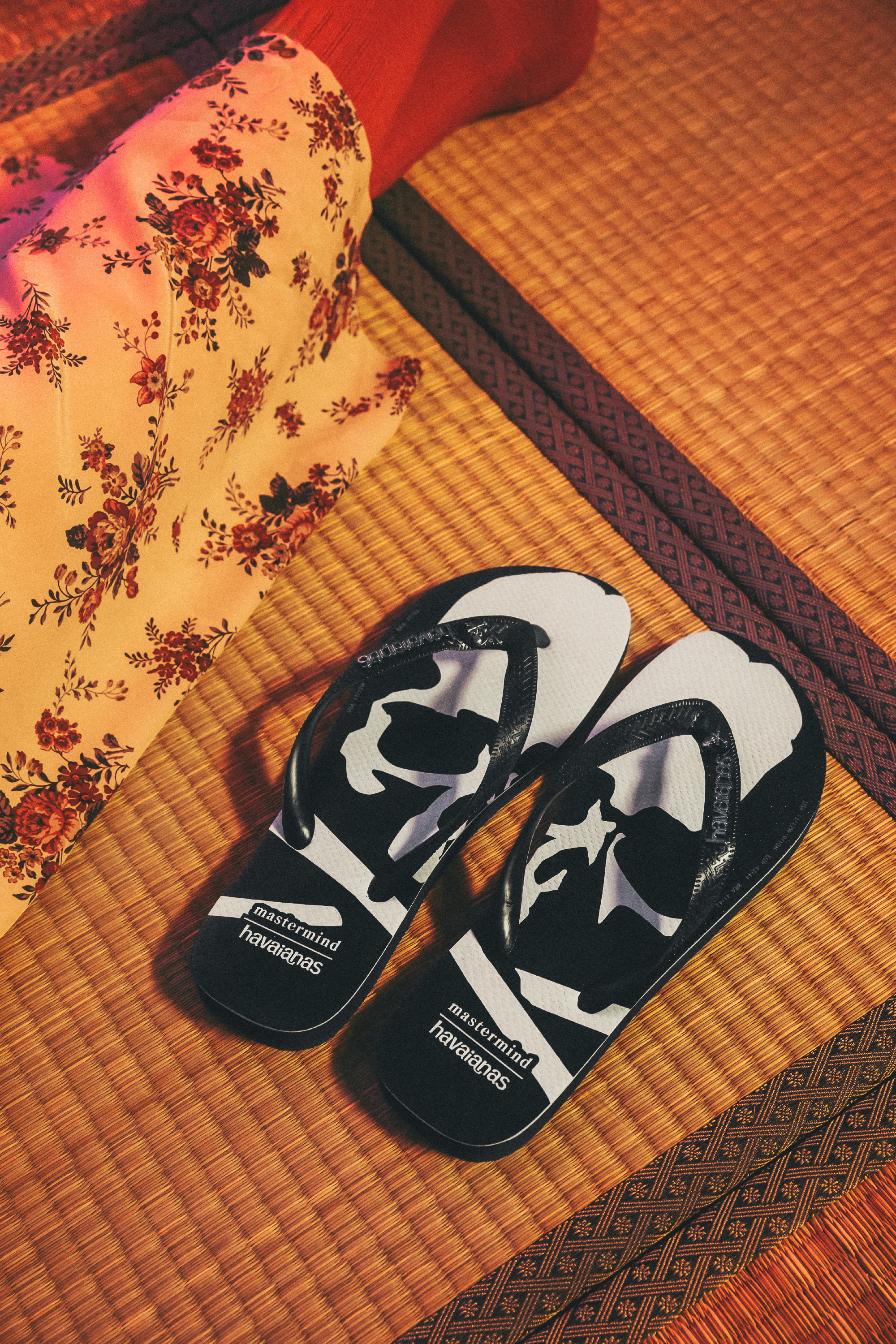 Havaianas x mastermind JAPAN Tradi Zori $1,168