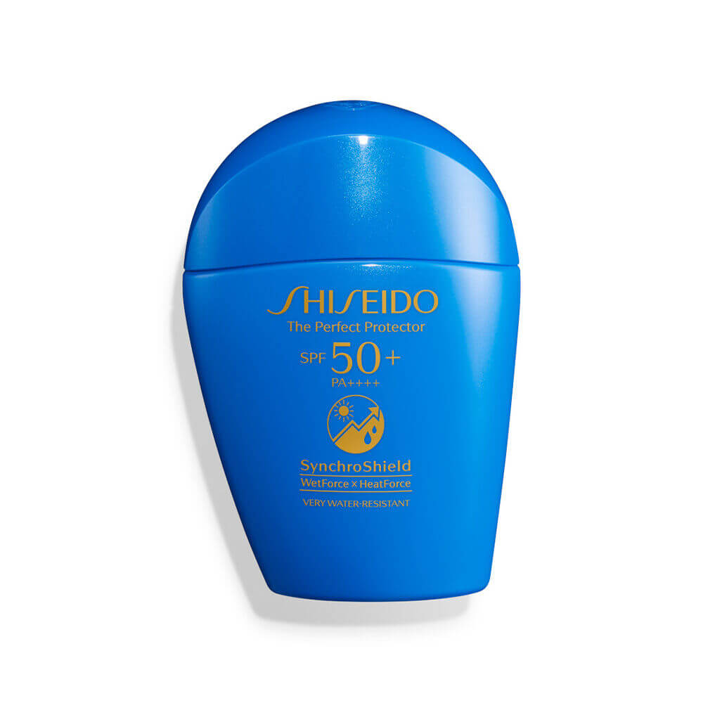 SHISEIDO 全天候感肌抗禦防曬乳液 SPF50+ PA++++ HK$380/50ml 全新升級加入SynchroShield™感肌同步防禦技術，因應環境轉變，作出相應防曬對策。於全球首創的WetForce水離子防曬技術上，加入遇熱愈強的HeatForce熱力感應防曬技術，應用熱力及水分的特性，使防曬膜層變得更鞏固，防曬效能極致提升。