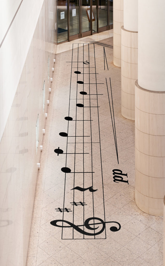 日本設計組織NOSIGNER新作，聯繫社交距離與樂譜音符特徵。