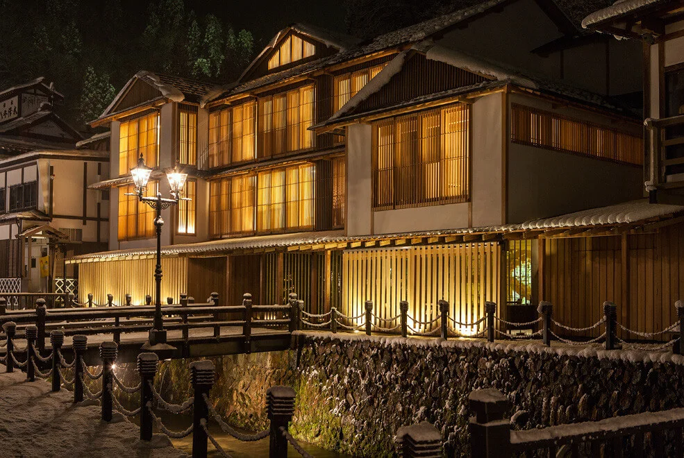 fujiya-ginzan-yamagata-kengo-kuma-photo-by-jonathan-savoie-01_2048