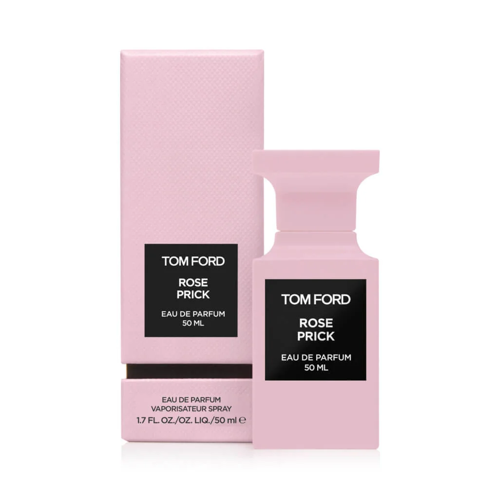 TOM FORD BEAUTY ROSE PRICK香氛 $1,470/30ml TOM FORD BEAUTY的ROSE PRICK香氛以粉紅色霧面的包裝捕獲了大家的芳心，它以保加利亞玫瑰，加上木質香氣和花椒的辛辣，發出讓人欲罷不能的香氣，有如沈浸在沁人心脾的玫瑰花園中。 