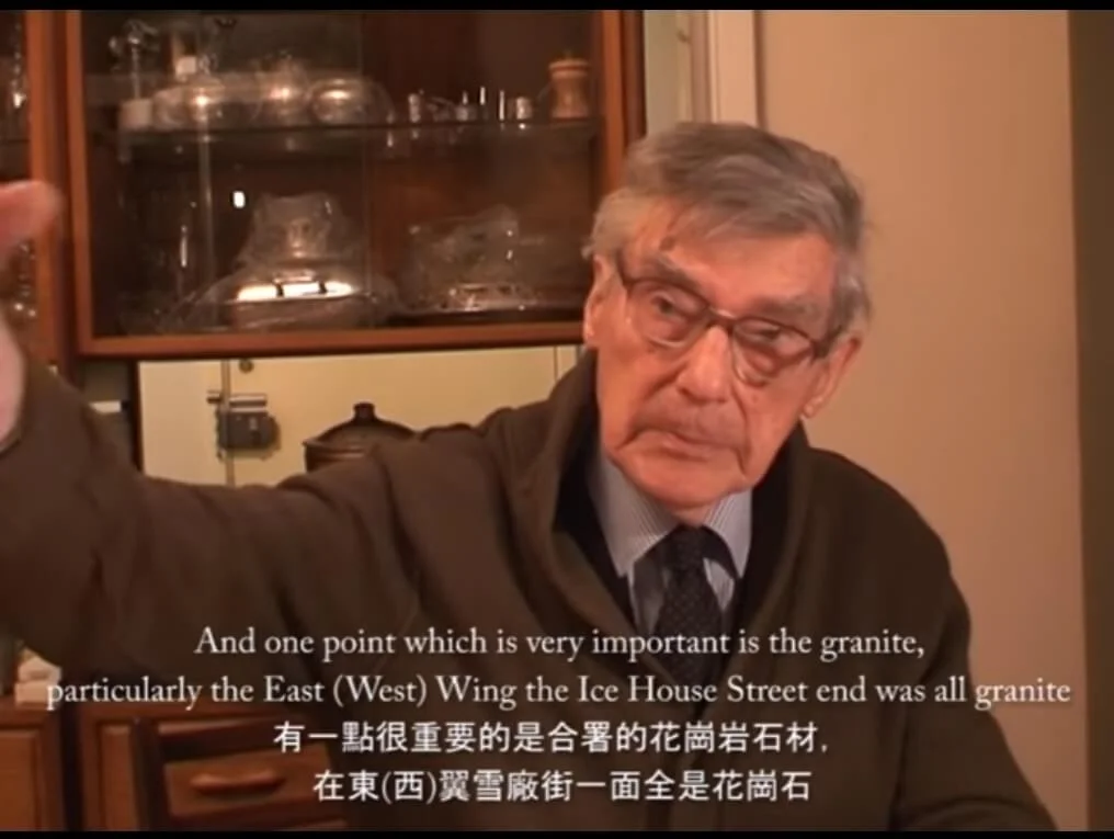 當年政府山的總建築師鄔勵德，在訪問中表示支持保留中區政府合署西座。