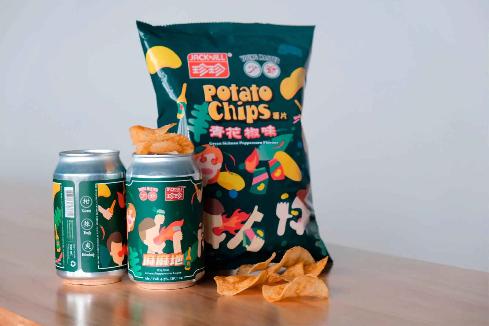 兩大本地品牌出 椒 少爺啤 X 珍珍薯片 推出 麻麻地 啤酒薯片套裝 飲食 明周文化
