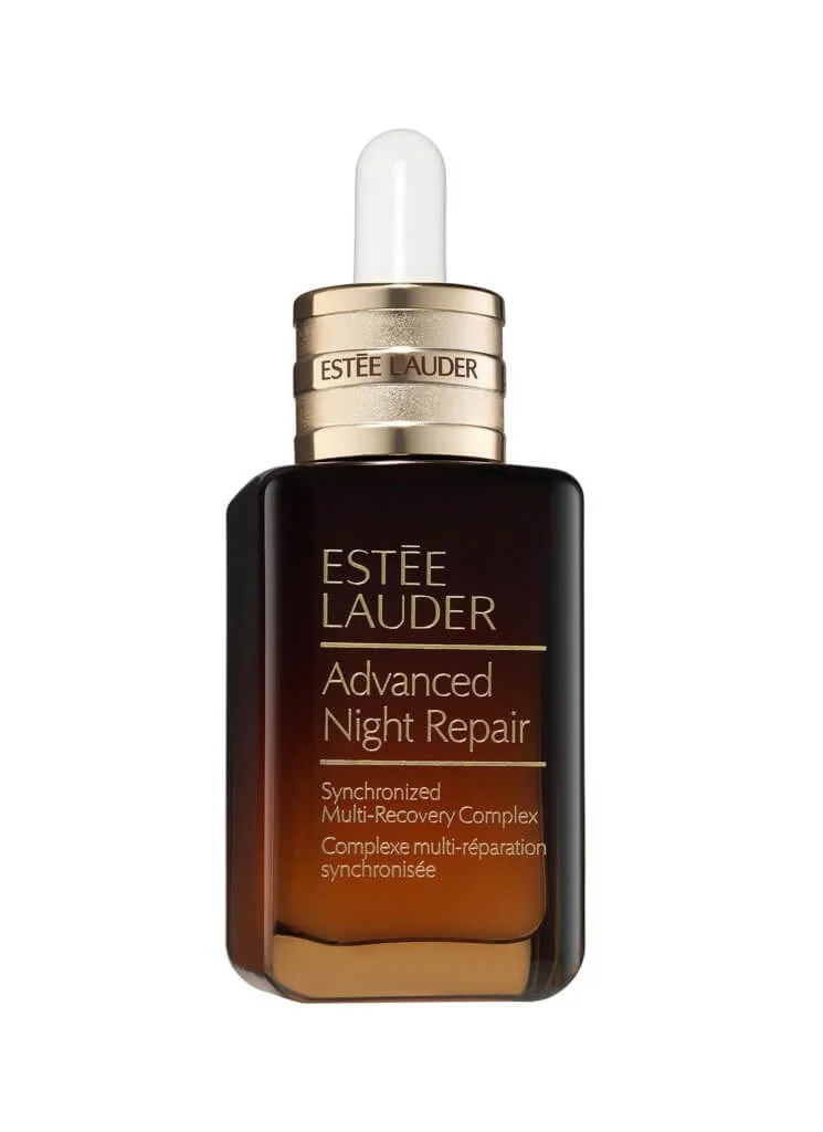 Estée Lauder Advanced Night Repair升級再生基因修復精華1,140/75ml 無論在日間/夜間⽤都有明顯退紅效果，幫助修復皮膚在濕疹/敏感症狀出現後的位置。 