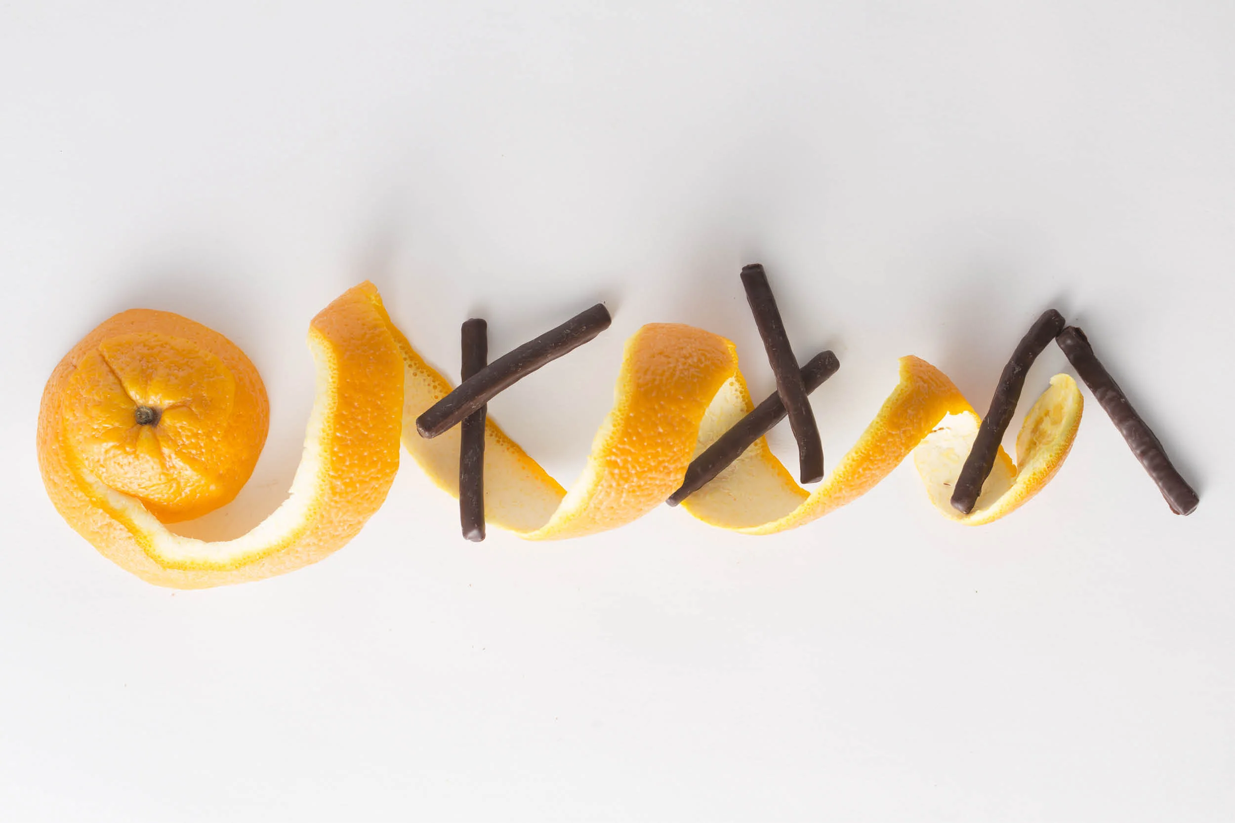 兩大本地品牌出 椒 少爺啤 X 珍珍薯片 推出 麻麻地 啤酒薯片套裝 飲食 明周文化