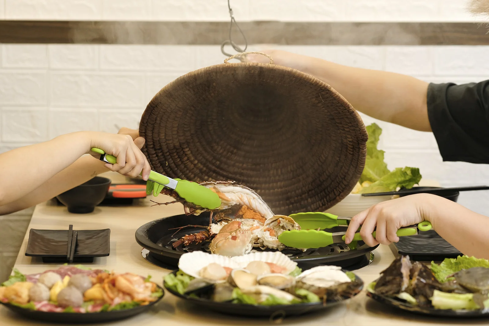 西班牙人吃海參 飲食 明周文化