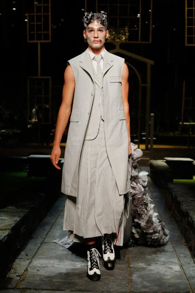 00005-thombrowne-spring-22-newyork-credit-thombrowne