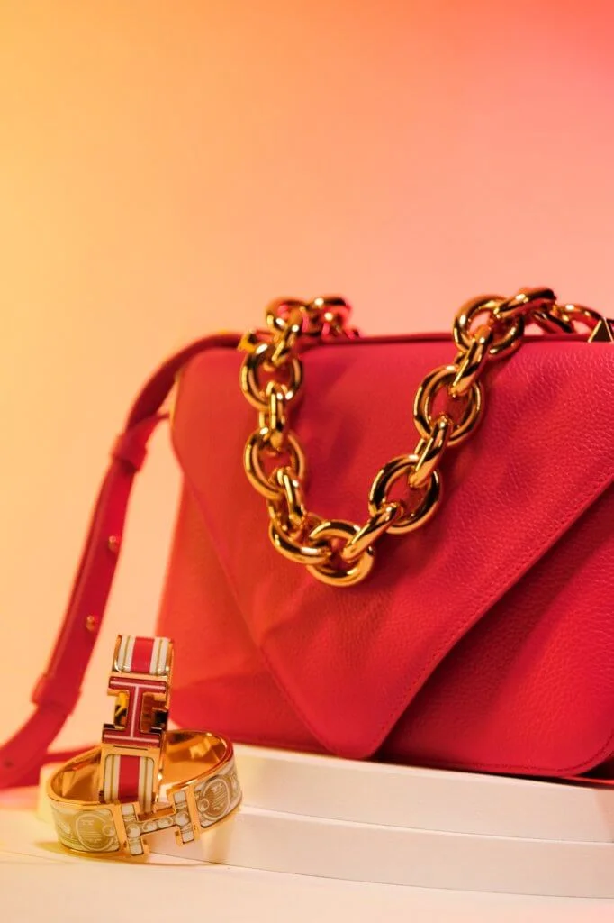 Bottega Veneta MOUNT BAG $29,700 Hermès Clic Clac H Bijoux Trompe L'oeil Bracelet In Or Blanc $6,600 Clic Clac H H Jumping Bracelet In Rouge Classique $6,600 