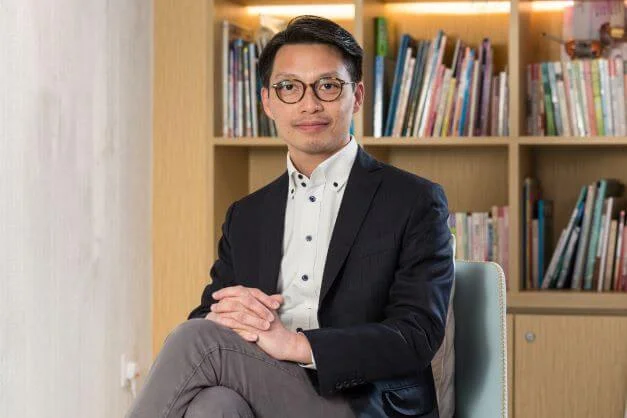 陳嵐峯醫生表示，協助吸毒者解決背後的問題，才能令他們真正擺脫毒品。