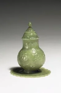 奧斯曼帝國雕花蓋罐，台北故宮博物院，故玉1404。（圖片來源：OPEN DATA專區）