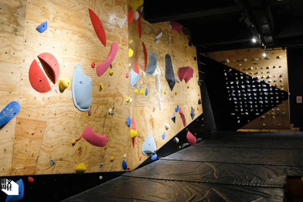 他們最近開設了室內攀石場「尚山岩館」，希望成為戶外愛好者交流的空間。