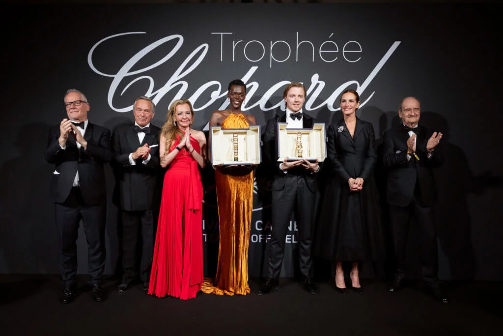 今屆Trophée Chopard得主，是英國演員Sheila Atim（左四）和Jack Lowden（左五）。