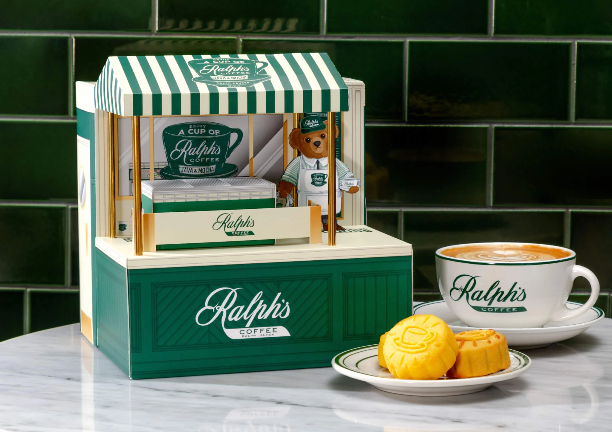 $468/一盒六個，流心奶黃及流心咖啡口味各三件。8月11日或之前訂購可享早鳥優惠。