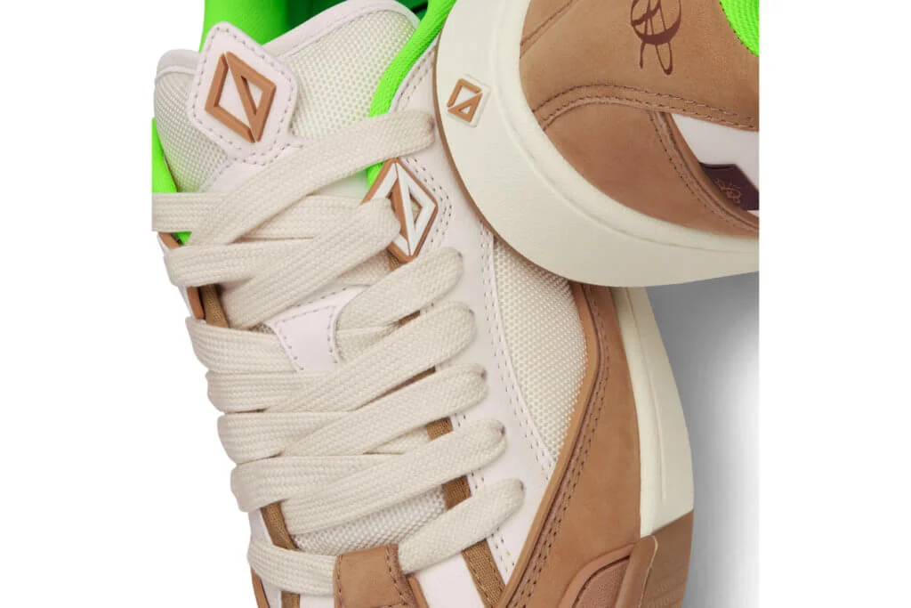 b713-sneakers-in-cream-grained-calfskin-and-technical-mesh-with-coffee-nubuck-calfskin-hkd-12000-2