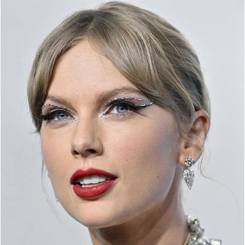 taylorswiftmakeup-4856d7536b164bfd989a48934d9449e1