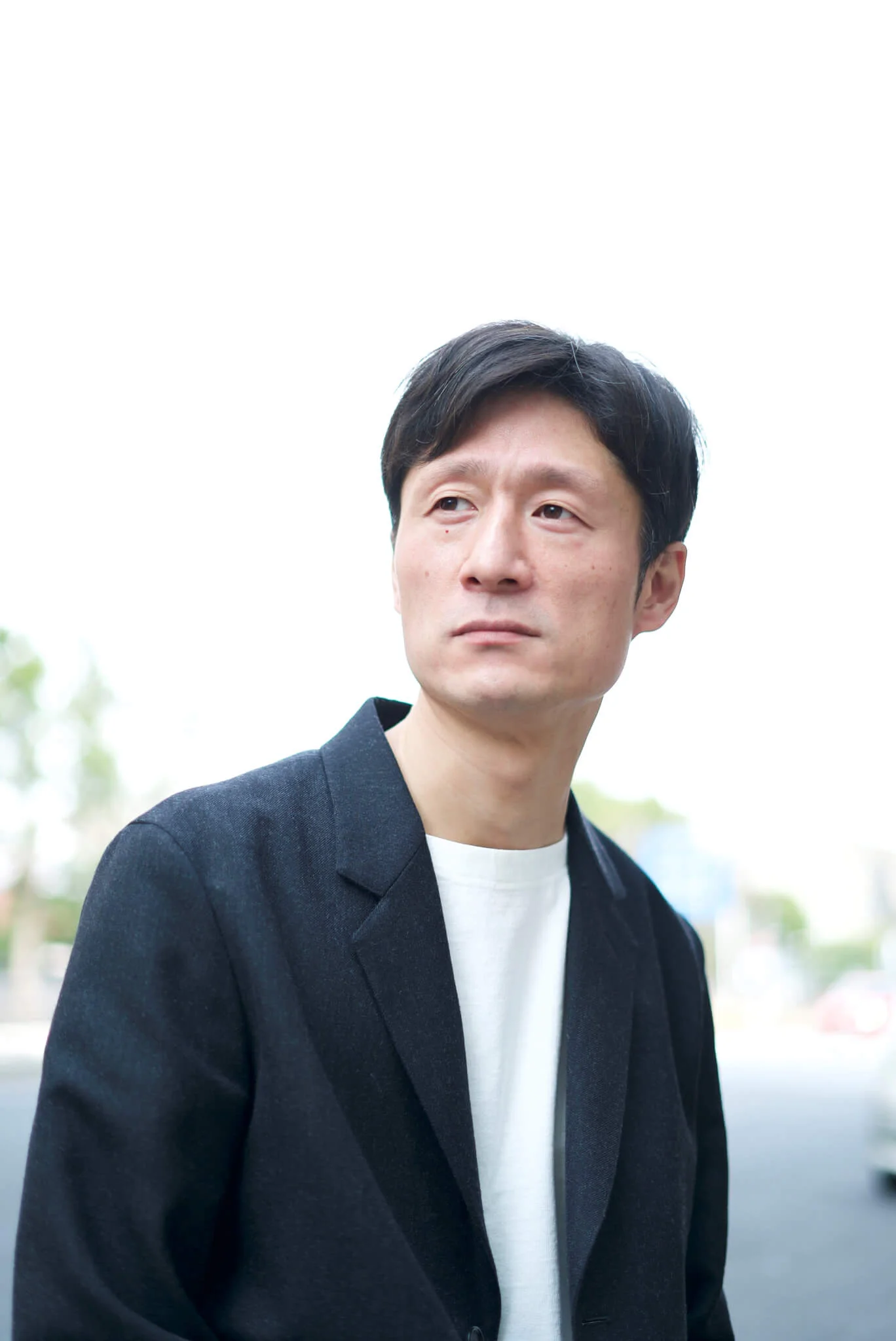 日籍韓裔導演李相日最新作品《流浪之月》於香港上映，他接受本刊書面專訪，分享對故事主題的想法和拍攝難忘事。