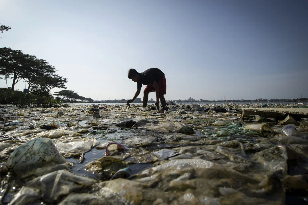 Environment Plastic In Indonesia