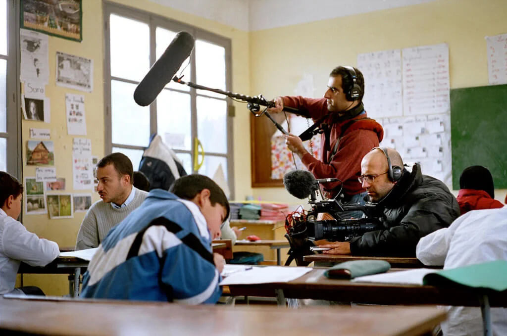 阿爾及利亞一齣紀錄片在學校的拍攝現場 （圖片：法新社）
