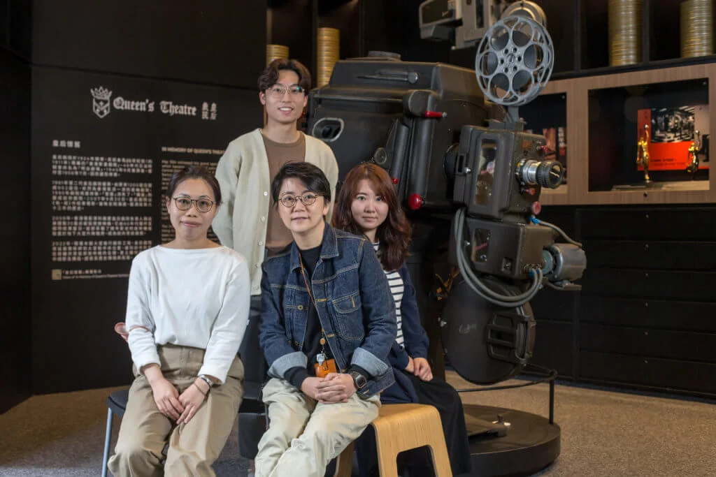 香港電影資料館節目組從六十多部電影中挑選今次聚焦放映的二十部電影。圖示節目組的部分成員。