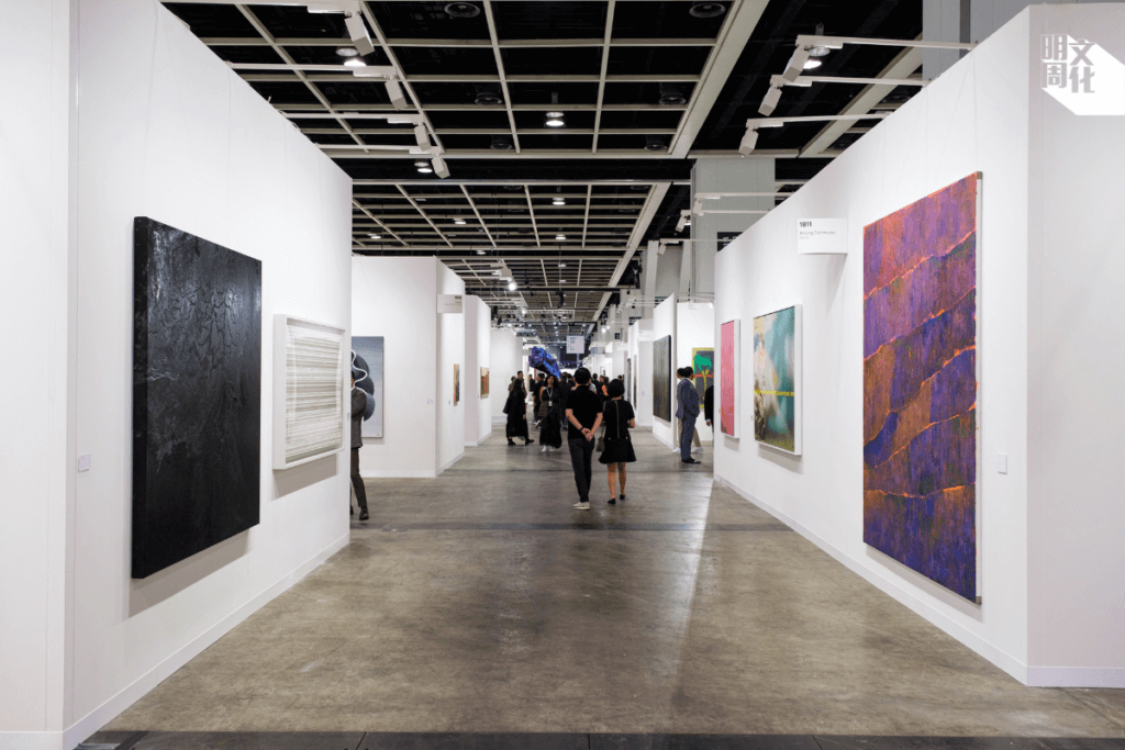 今年首趟參展的國際藝廊有二十二間，另有四十二間藝廊在疫後重回香港。