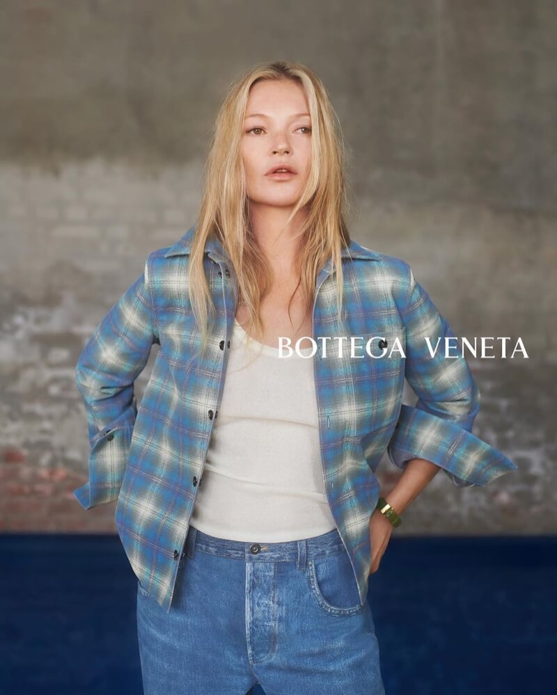 kate-moss-bottega-veneta-summer-2023-campaign01