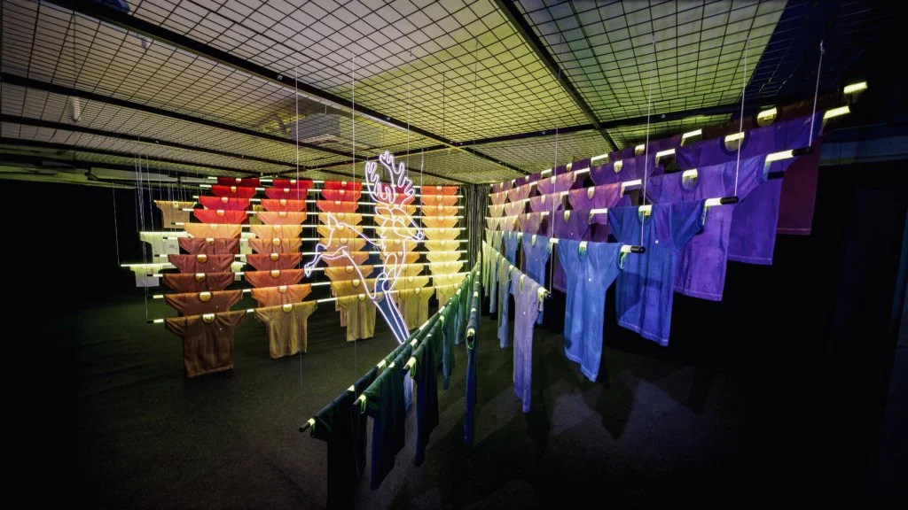今年，Westley為利工民一百周年策劃「利工民｜百周年」周年誌慶，其中裝置藝術於設計光譜「譜·度·時尚」展覽中展出。