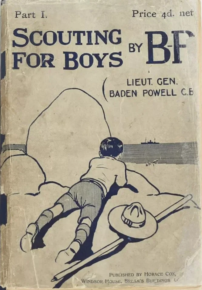 《少年警探》最初出版於一九◯八年，兩周出一冊共六冊，封面標價為兩個便士。