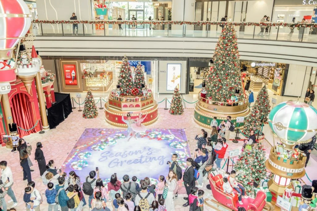 香港芭蕾舞團港版《胡桃夾子》將首次跳出劇院，於商場「圍方」帶來「胡桃夾子聖誕盛會」。
