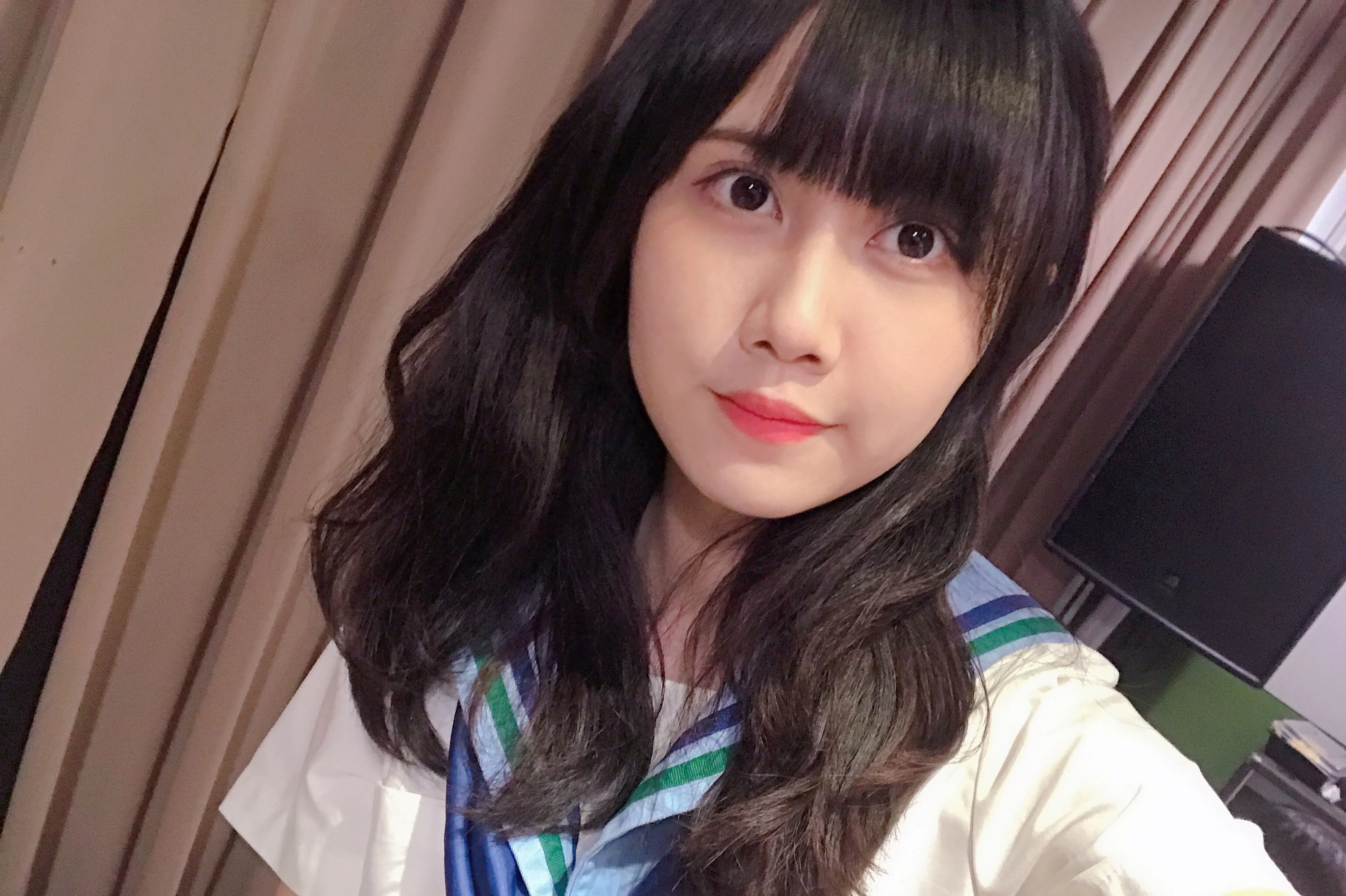 AOI當時一頭長髮，走的是「王道偶像」路線。（圖片由受訪者提供）