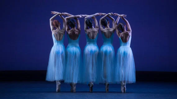 《小夜曲》演出照