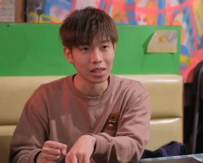 翻譯哲學碩士生陳曉智