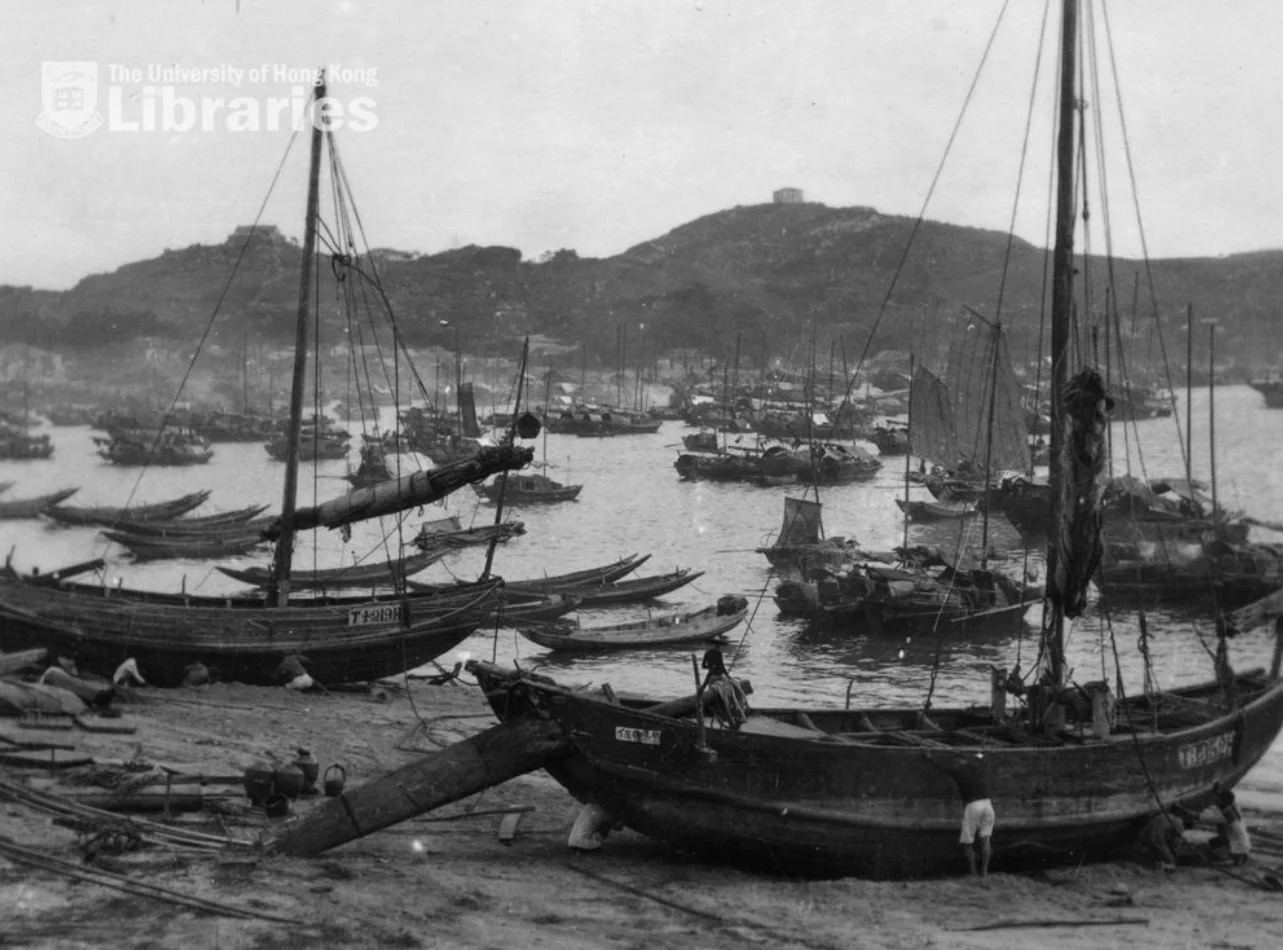 長洲漁船海旁，攝於1926年。（圖片：香港大學圖書館）