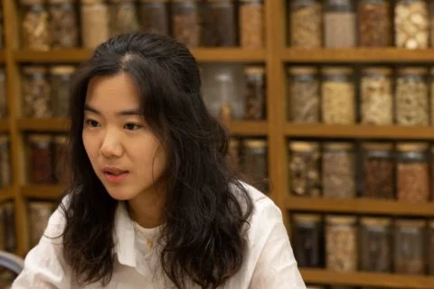 Vickie指導師會任由團隊成員互相磨合、碰撞,到他們實在束手無策時才會提點幾句。