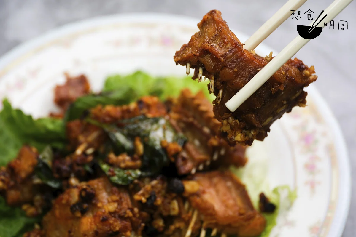 香口惹味的椒鹽蛇碌,曾經是香港人熟悉的其中一道蛇饌。