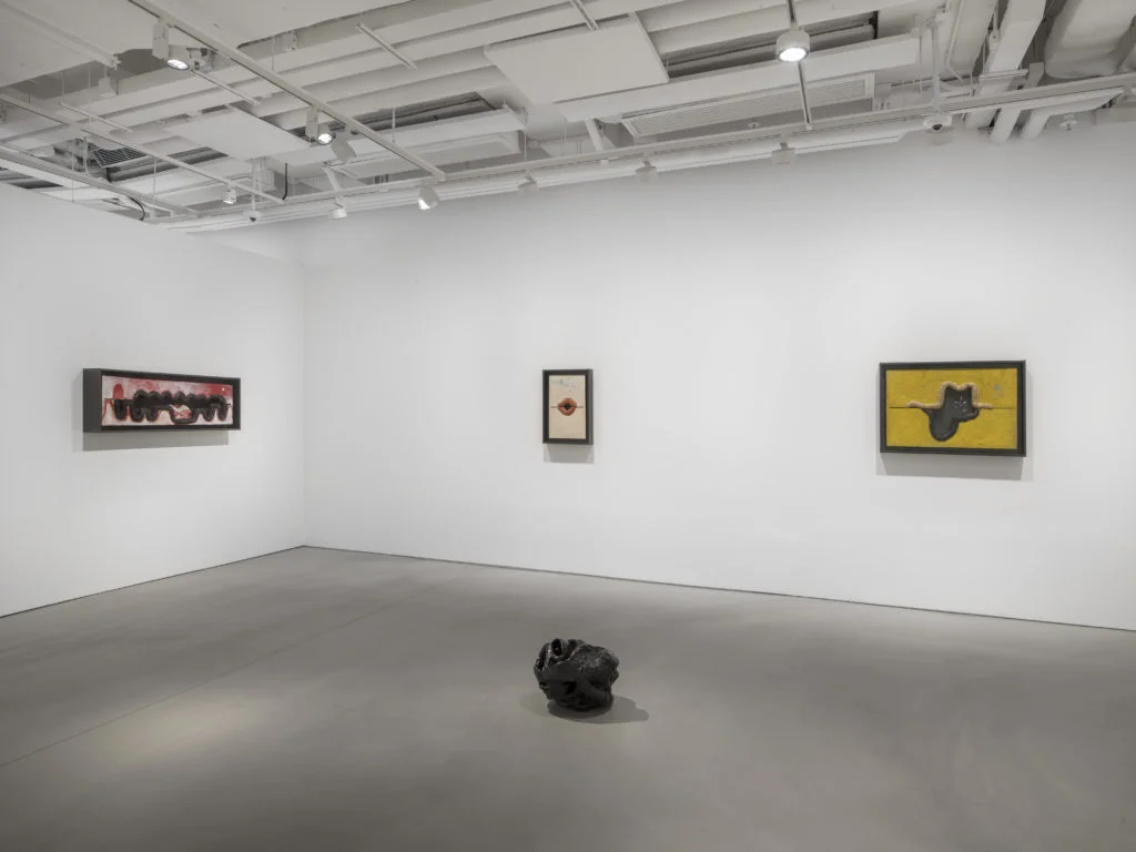 展覽現場圖,豪瑟沃斯展覽「路易絲·布爾喬亞:軟景」,2025年3月24日至6月21日。© 伊斯頓基金會/紐約ARS VAGA 圖片由伊斯頓基金會及豪瑟沃斯提供。 攝影:JJYPHOTO