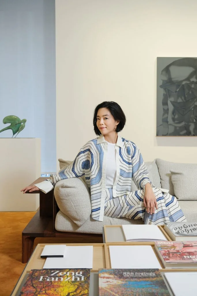 蔡荔馨,豪瑟沃斯資深總監及亞洲銷售總負責人身穿Louise Bourgeois x SANDRO聯名系列