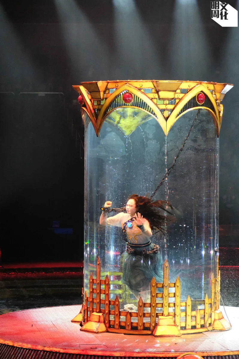 劇情主線是冒險者拯救被黑皇后囚禁的安妮公主。