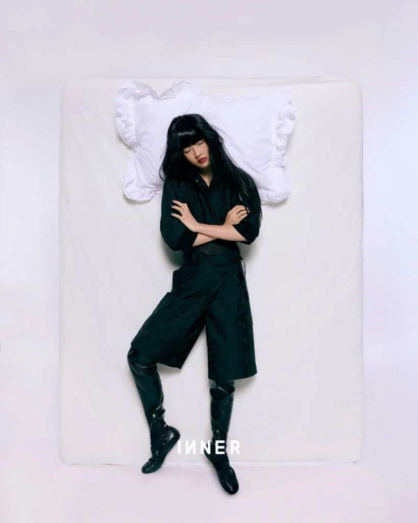 MINI PEACOAT, TANK TOP, BERMUDA & SHADE THIGH BOOT, DIOR