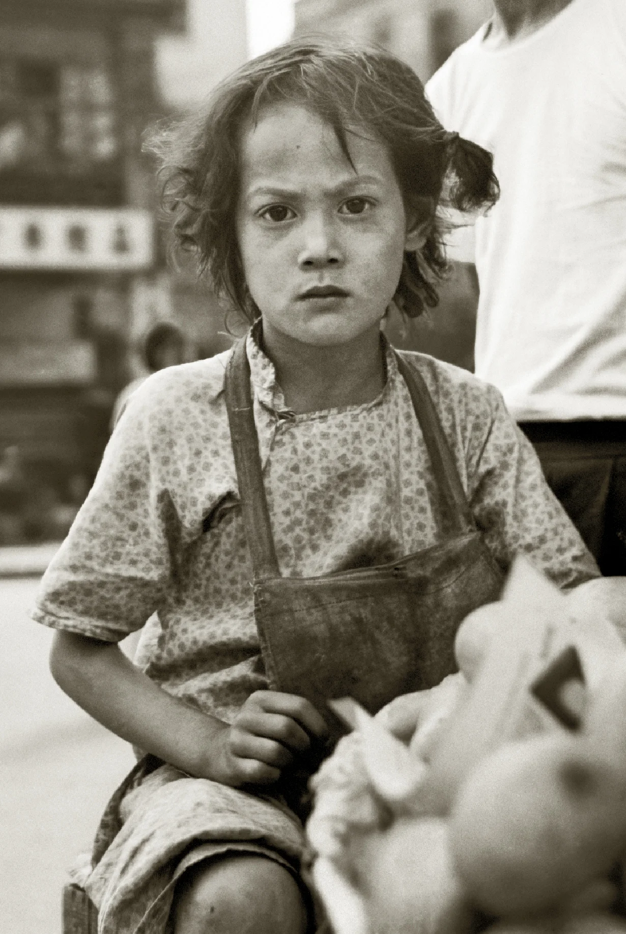 何藩《菓攤女孩》